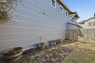 5243 Wales Dr, Eugene, OR 97402 - Photo 43