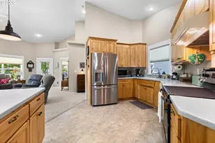 160 Spear Ln, Yoncalla, OR 97499 - Photo 19