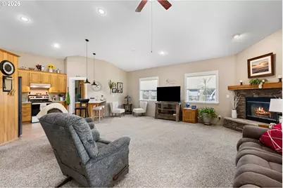 160 Spear Ln, Yoncalla, OR 97499 - Photo 11