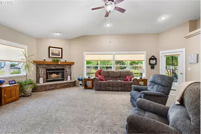 160 Spear Ln, Yoncalla, OR 97499 - Photo 9