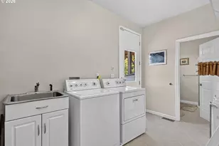 321 Upper Lakeview Rd, White Salmon, WA 98672 - Photo 15