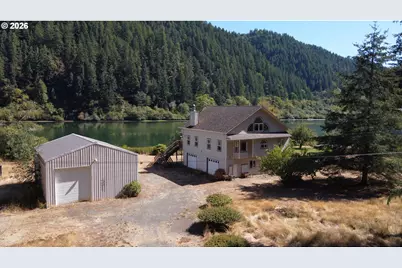 41515 State Highway 38, Reedsport, OR 97467 - Photo 27