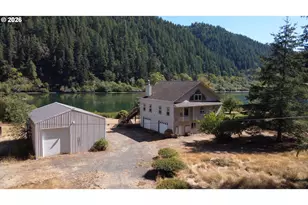 41515 State Hwy 38, Reedsport, OR 97467 - Photo 27