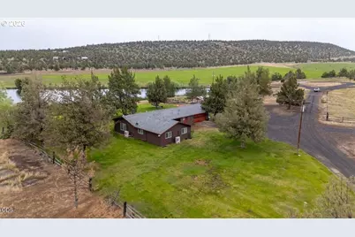 7995 SW Houston Lake Rd, Powell Butte, OR 97753 - Photo 3