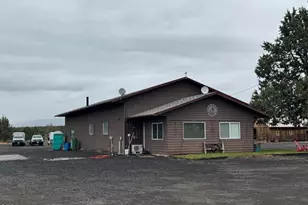 7995 SW Houston Lake Rd, Powell Butte, OR 97753 - Photo 21