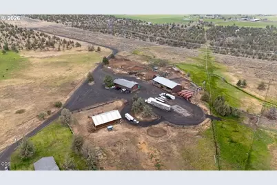 7995 SW Houston Lake Rd, Powell Butte, OR 97753 - Photo 19