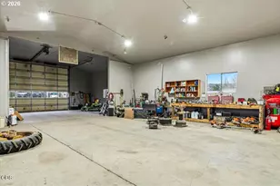 7995 SW Houston Lake Rd, Powell Butte, OR 97753 - Photo 25