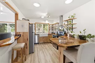 1375 Pleasant View Dr, Cottage Grove, OR 97424 - Photo 7