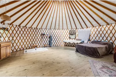 1375 Pleasant View Dr, Cottage Grove, OR 97424 - Photo 41