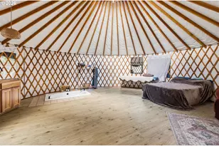 1375 Pleasant View Dr, Cottage Grove, OR 97424 - Photo 41