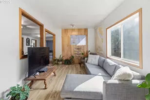 1375 Pleasant View Dr, Cottage Grove, OR 97424 - Photo 15