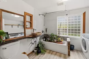 1375 Pleasant View Dr, Cottage Grove, OR 97424 - Photo 25