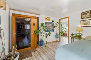 1375 Pleasant View Dr, Cottage Grove, OR 97424 - Photo 17