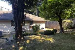 1650 N 17th St, Coos Bay, OR 97420 - Photo 5