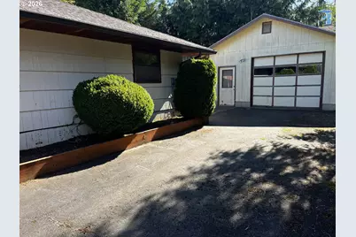 1650 N 17th St, Coos Bay, OR 97420 - Photo 9