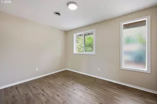 4921 SW 59th Ave, Portland, OR 97221 - Photo 11