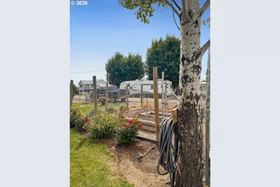 248 E 6th St, Prairie City, OR 97869 - Photo 5