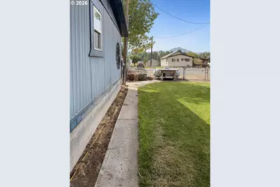 248 E 6th St, Prairie City, OR 97869 - Photo 3