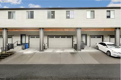 125 N 44th Pl, Ridgefield, WA 98642 - Photo 3