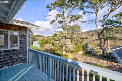 17695 Ocean Blvd, Rockaway Beach, OR 97136 - Photo 21