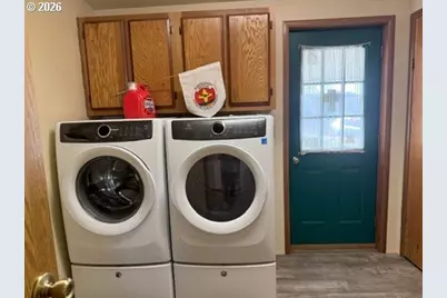 1199 N Terry St #139, Eugene, OR 97402 - Photo 11