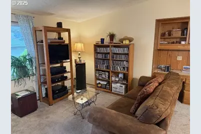 1199 N Terry St #139, Eugene, OR 97402 - Photo 21