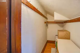 933 NE 3rd Ave, Camas, WA 98607 - Photo 25