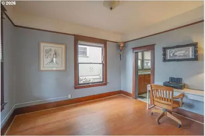 933 NE 3rd Ave, Camas, WA 98607 - Photo 15