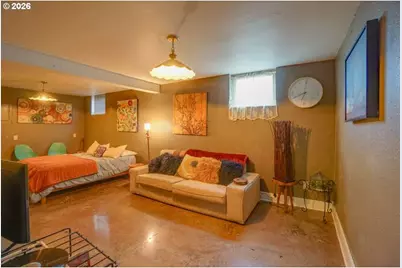 933 NE 3rd Ave, Camas, WA 98607 - Photo 31