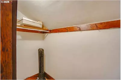 933 NE 3rd Ave, Camas, WA 98607 - Photo 29