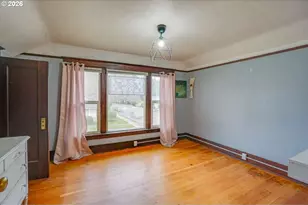 933 NE 3rd Ave, Camas, WA 98607 - Photo 21