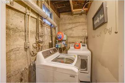 933 NE 3rd Ave, Camas, WA 98607 - Photo 37