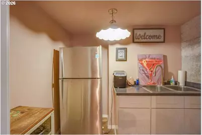 933 NE 3rd Ave, Camas, WA 98607 - Photo 33