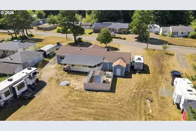 62941 Crown Point Rd, Coos Bay, OR 97420 - Photo 15