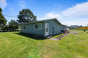 87615 20th St, Bandon, OR 97411 - Photo 27
