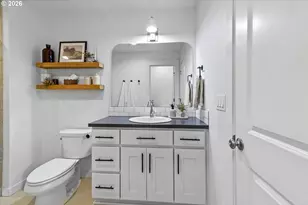 143 W Christy Ct, Yacolt, WA 98675 - Photo 17