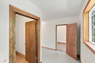 3650 Edgewood Dr, North Bend, OR 97459 - Photo 31