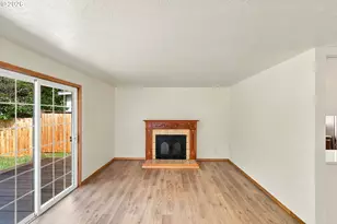 3650 Edgewood Dr, North Bend, OR 97459 - Photo 5