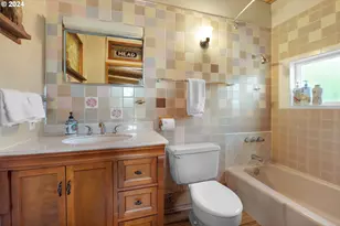 1807 N Prom, Seaside, OR 97138 - Photo 33