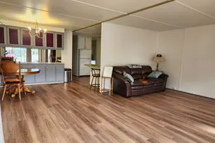 1413 Hawthorne Ave, Reedsport, OR 97467 - Photo 5