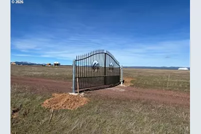 173 Three Spurs Loop, Goldendale, WA 98620 - Photo 9