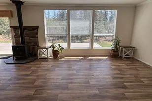 953 Centerville Hwy, Lyle, WA 98635 - Photo 11
