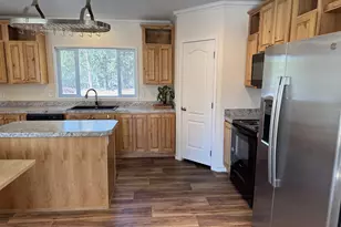 953 Centerville Hwy, Lyle, WA 98635 - Photo 17