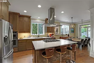 10191 NW Barnhart Ln, Portland, OR 97229 - Photo 7