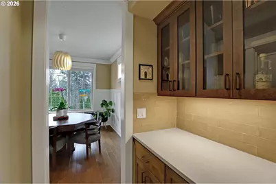 10191 NW Barnhart Ln, Portland, OR 97229 - Photo 3