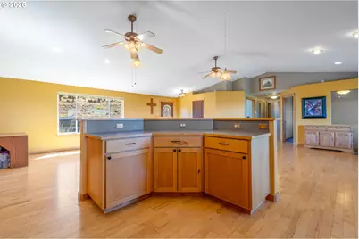 6997 SE Scenic Dr, Prineville, OR 97754 - Photo 13