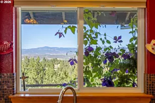 6997 SE Scenic Dr, Prineville, OR 97754 - Photo 11