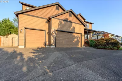 398 SW Mt Mazama St, McMinnville, OR 97128 - Photo 3