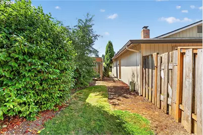 3738 NE 45th St, Vancouver, WA 98661 - Photo 21