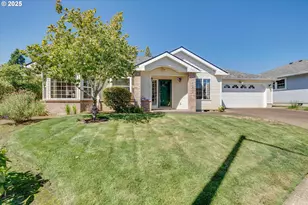 12997 SE La Cresta Dr, Milwaukie, OR 97222 - Photo 1